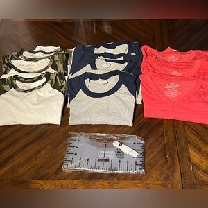 Crafters shirt bundle.10 shirts,T-shirt ruling guide,measuring tape.BRAND NEW!